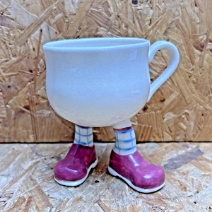 Taza de té vintage Carlton Walking Ware novedad - zapatos rosas - 10,5 cm - Imagen 1 de 8
