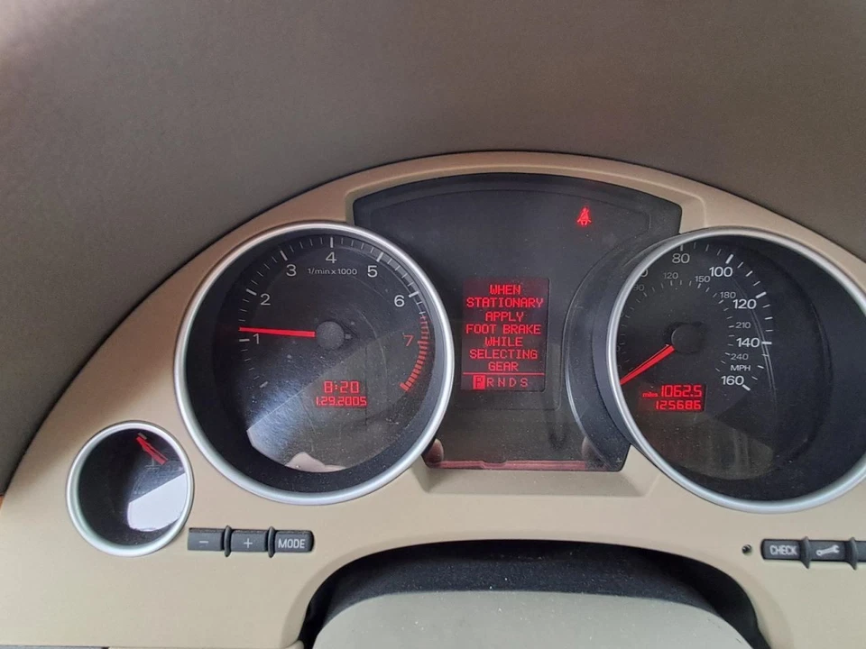 Velocímetro Cluster Convertible MPH Se Adapta 05-06 AUDI A4 3732026 Foto 1 de 4