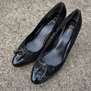 Cole Haan Suede + Patent Wingtip Tassel Bow Pumps - Size 10 - Picture 1 of 8