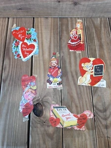 Tarjetas de San Valentín vintage hechas en EE. UU. Troquelado firmado y grabado años 50 1960' - Imagen 1 de 6