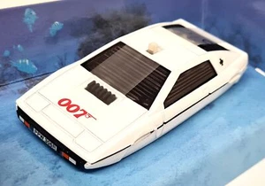 Corgi 1/36 Lotus Esprit Submarine James Bond 007 Spy Who Loved Me Model Car - Picture 1 of 7