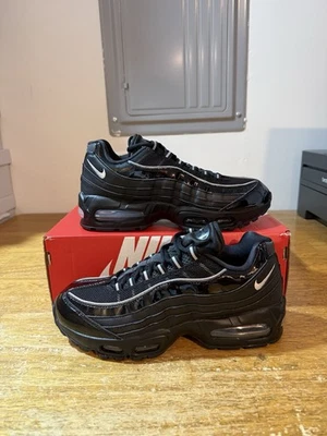Женские размер 9,5-Nike Air Max 95 OG большой пузырь черный патент IB6397-001 быстрая доставка - Изображение 1 из 4