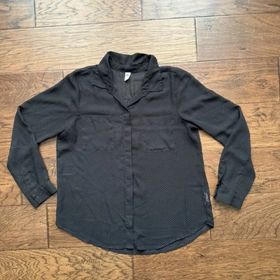 Old Navy 女式大码黑色波点长袖透明纽扣衬衫 — 第 1/4 张图片