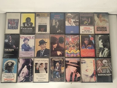 Lot of 21 Vintage Cassette Tapes – Sinatra, Dylan, Paul Simon, Elton John,... Foto 1 de 3