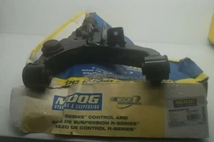 MOOG RK620516 Front Lower Control Arm w/ Ball Joint – Fits Select Vehicles |... - Picture 1 of 6