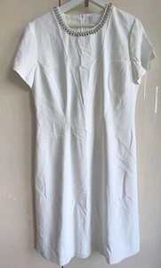 Small white dress by Hugo Boss, Germany, size 40 - Picture 1 of 14