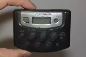 Sony SRFM37V Walkman Radio with 25 Memory Presets - Picture 1 of 3