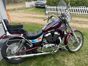 Suzuki VS 800 Intruder - Bild 1 von 19