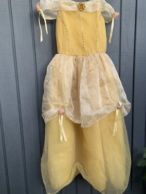 Disney Store Talla L Disfraz Bella Vestido Princesa Niña La Bella y la Bestia Foto 1 de 4