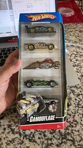 Paquete de 5 Hot Wheels Camouflage 2006 - Imagen 1 de 5