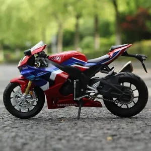Honda CBR 1000RR-R Fireblade SP l modelo 1:12 - fundición a presión, moto, colección - Imagen 1 de 5