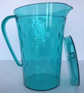 Tupperware Luz Reflectante Prismas de Hielo 2qt Jarra y Sello Azul Aqua Raro Nuevo - Imagen 1 de 3