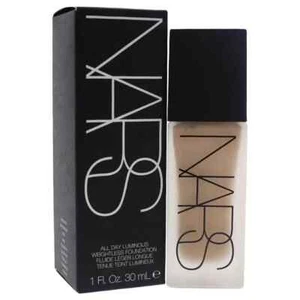 Base sin peso luminosa todo el día NARS - #Mont Blanc (Light 2) 30 ml/1 oz - Imagen 1 de 3