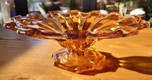 Antique Vintage Art Deco Pink/Orange Depression Glass Fruit Bowl. EC - Picture 1 of 15