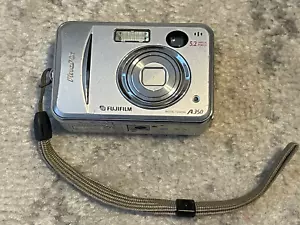 Fujifilm FinePix A350 5.2MP Kompakt-Digitalkamera - Bild 1 von 7