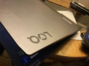 Lenovo LOQ 15IRH8 15.6" (512GB SSD, Intel Core i5 13th Gen., 4.70 GHz, 16GB - Picture 1 of 2