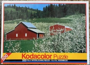 Vintage (1993) RoseArt jigsaw puzzle; Hood River Valley, Oregon; 500 pcs - Picture 1 of 1