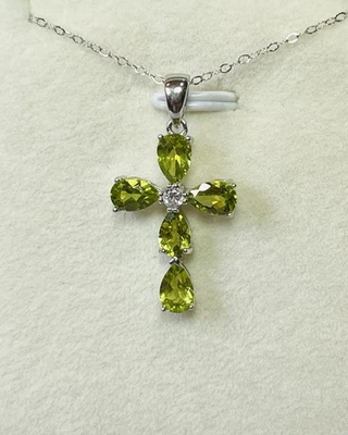 Beautiful 925 Sterling Silver Bamboo Green Peridot Cross Pendant Necklace - Image 1 of 4