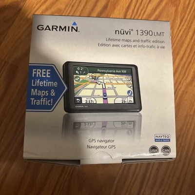 Garmin Nüvi 1390LMT GPS with Lifetime Maps and Traffic Updates - Image 1 of 4