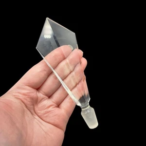 Tapón de botella de jarra de diamante de 5,25" de vidrio transparente facetado Art Deco de colección - Imagen 1 de 6