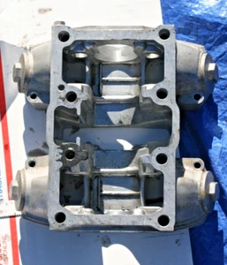 1968-69 HONDA CL350 SCRAMBLER OEM ENGINE TOP COVER - Picture 1 of 2