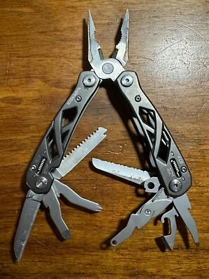 Cuchillos Gerber 4" Suspensión Cerrada Herramienta Multifunción - Sin Funda #A56 Foto 1 de 4