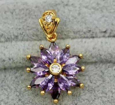 Colgante flor diamante amatista creado en laboratorio marquesa de 3 quilates enchapado en oro amarillo de 14 k Foto 1 de 4