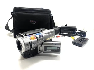 SONY DCR-TRV110E Hi8 Digital8 Video8 Tape Camcorder Handycam Complete Set - Picture 1 of 18