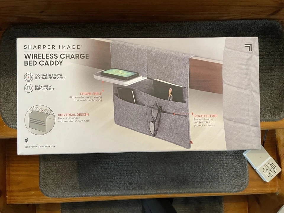 Cargador de teléfono celular Sharper Image Wireless Charge Caddy de cabecera Foto 1 de 1