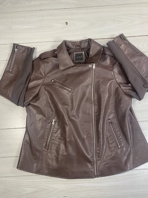 Chaqueta forrada de cuero sintético marrón Lane Bryant para mujer talla grande 22/24 Foto 1 de 4
