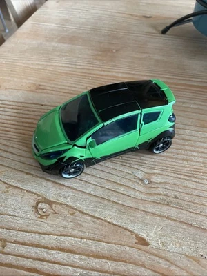 Transformers Action Figuren 1H8cons Chevrolet - Bild 1 von 3