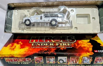 Corgi US50506 1:50 NEW HAVEN, CT E-6 Seagrave 70th Anniversary - Image 1 of 2