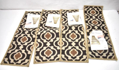 Lote de 4 peldaños de escalera Galería de alfombras antideslizantes Tellis almohadilla de alfombra 26"x8,6" Foto 1 de 4