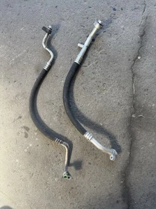 Nissan Pathfinder 2005-2012 4,0 L aire acondicionado ambas mangueras del compresor OEM - Imagen 1 de 1