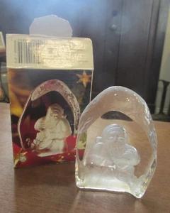 PISAPAPELES CRISTAL D'ARQUES GRABADO SANTA CLAUS NAVIDAD DECORACIÓN CAJA - Imagen 1 de 4