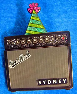 AMPLIFICADOR AMPLIFICADOR AÑO NUEVO FELIZ AÑO NUEVO SIDNEY 2015 TARJETA EMERGENTE Hard Rock Café PIN LE - Imagen 1 de 2