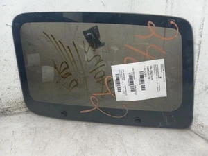 89-95 TOYOTA PICKUP PASSENGER RIGHT QUARTER GLASS EXTRA CAB - Picture 1 of 12