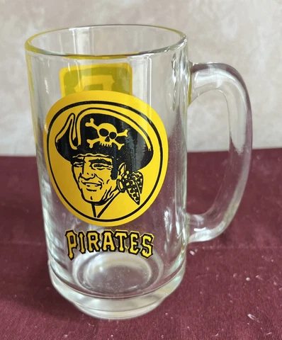 Pittsburgh Pirates Glass Old Logo Drinking Mug Vintage Cover