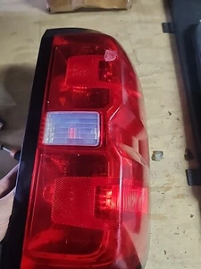 2014-2019 Chevy Silverado 1500 Tail Light Right RH Passenger Halogen Brake - Picture 1 of 8