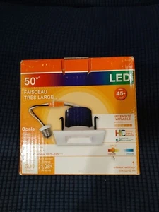 Sylvania 4" Sq Recessed Wide Flood 9 W Led(50) 3000 K Soft White Dimmable New - Picture 1 of 5