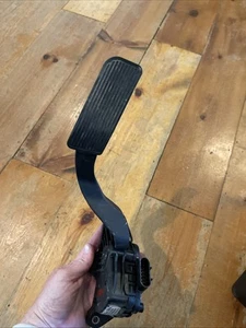 🏁2014 2015 2016 2017 Silverado Sierra Fuel Gas Accelerator Throttle Pedal - Foto 1 di 14