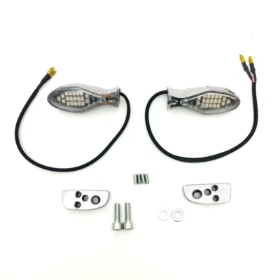 FRECCE DUCATI MONSTER S4 620 1000 S2R S4R 695 400 ALLUMINIO LED CD 96625206B VA Foto 1 de 4