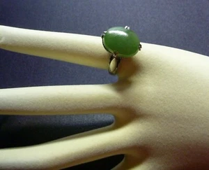 FABULOUS VINTAGE ESTATE STERLING SILVER NEPHRITE JADE RING C 1950'S - Picture 1 of 5