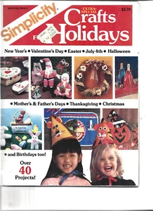 Simplicity Crafts For Holidays Paperback 40 Projects Vintage 1983 - Picture 1 of 1