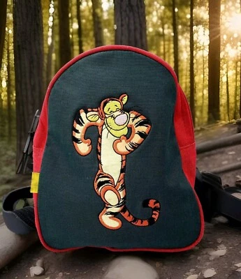 Vintage Disney Pooh Tigger Embroidered Toddler Backpack 10 By 9” Green & Red Foto 1 de 4