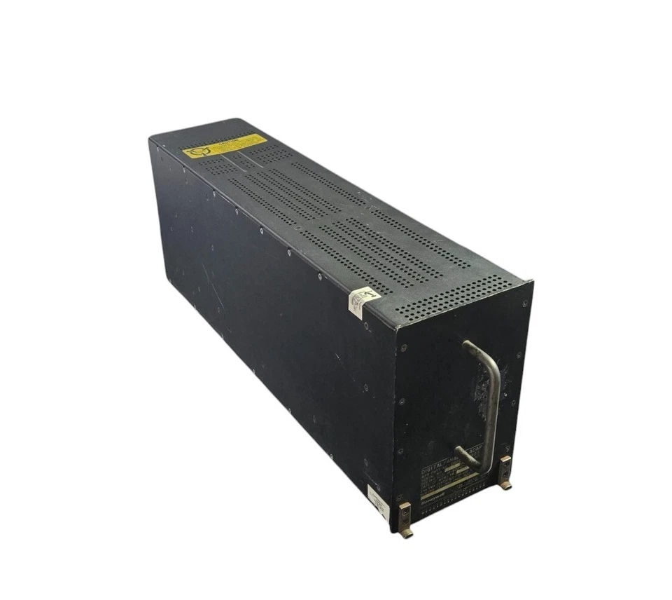 Adaptador analógico digital Honeywell P/N: DG1035AB03 serie # 2426 Foto 1 de 4