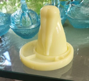 RARE Seville Yellow Vintage UV Bottoms Up Shot Cup #77725 W / UV Seville Coaster - Picture 1 of 7