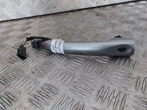 Poignée Avant Gauche - RENAULT MEGANE III (3) - De 01-2012 à 06-2014 - Imagen 1 de 4