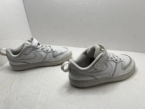 Nike Court Borough Low Größe 13C Triple White Sportschuhe Sneaker BQ5451-100 - Bild 1 von 11
