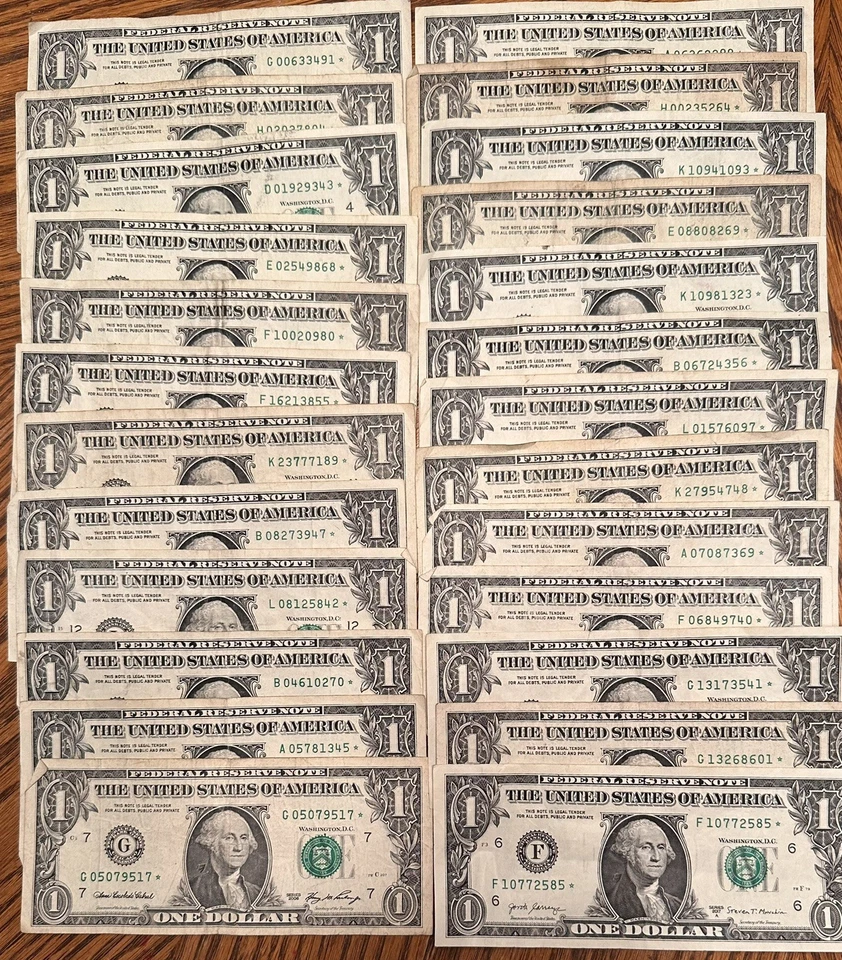 Lot of 25 - $1 Star Notes - Image 1 of 1